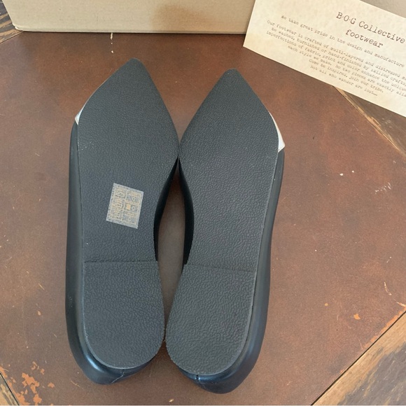 *NWT* BOG Band of the Free Gald Western Flats - Picture 8 of 11